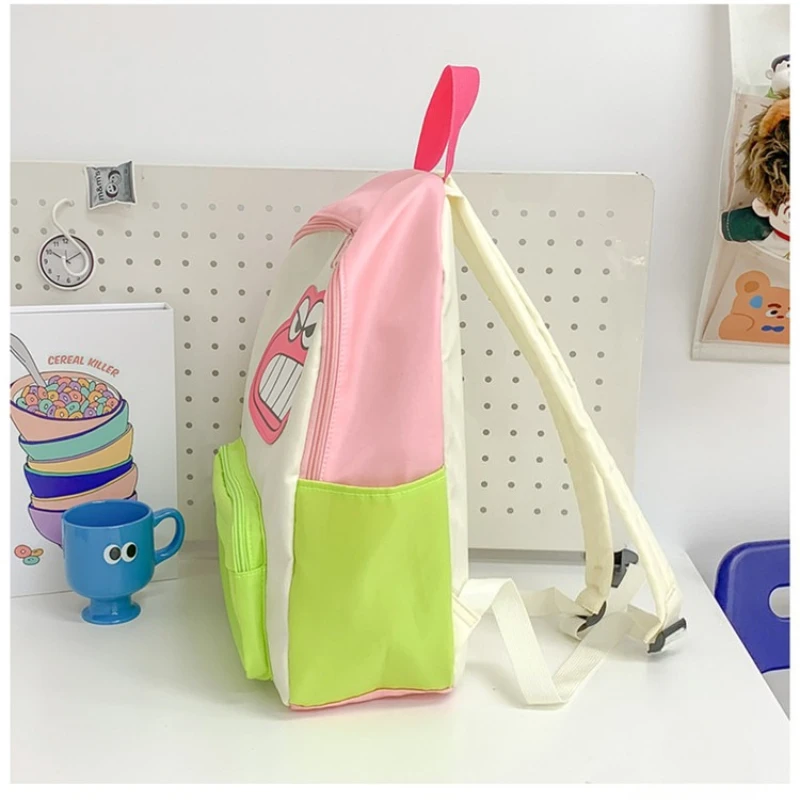 日本アニメクレヨンしんちゃんミスタークロコダイルバックパックキッズスクールバッグ漫画少年少女軽量耐久性のある旅行バックパック