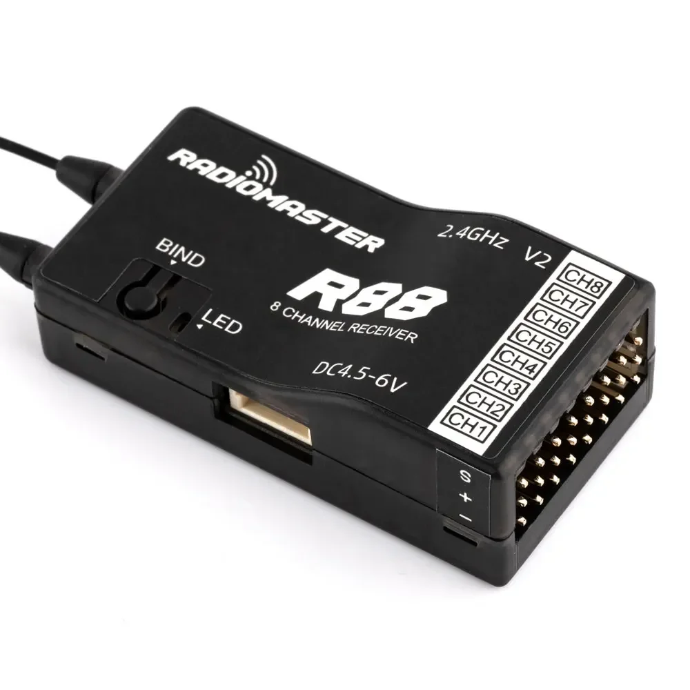 Récepteur RadioMaster R88 V2.0 8 canaux SFHSS PWM/Sbus compatible avec Frsky D8/D16 Futaba TX12/T16S sortie S-FHSS PWM/Sbus 8 canaux