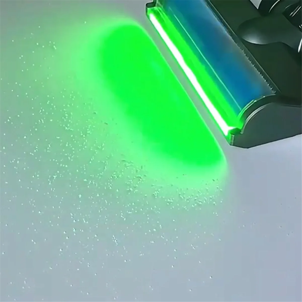 V7 V8 V10 V11 V15 진공 청소기용 FZFZ 녹색 LED 조명 포함 나무 바닥용 V자형 브러시 롤러 부착물