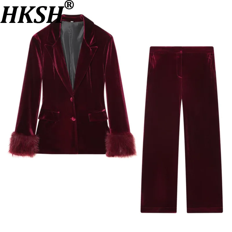 

HKSH Autumn New Women's Velvet Suit Set Faux Fur Cuffs Single Breasted Blazer Solid Color Straight Pants Elegant Fashion HK17208