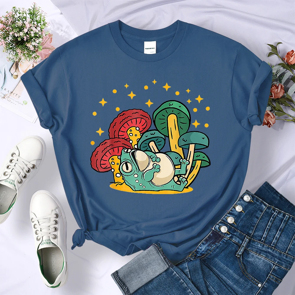 Cottagecore Aesthetic Mushroom Frog Goblincore Women Tshirt Sport Casual T Shirt Summer Sport Clothing Breathable Short Sleeve