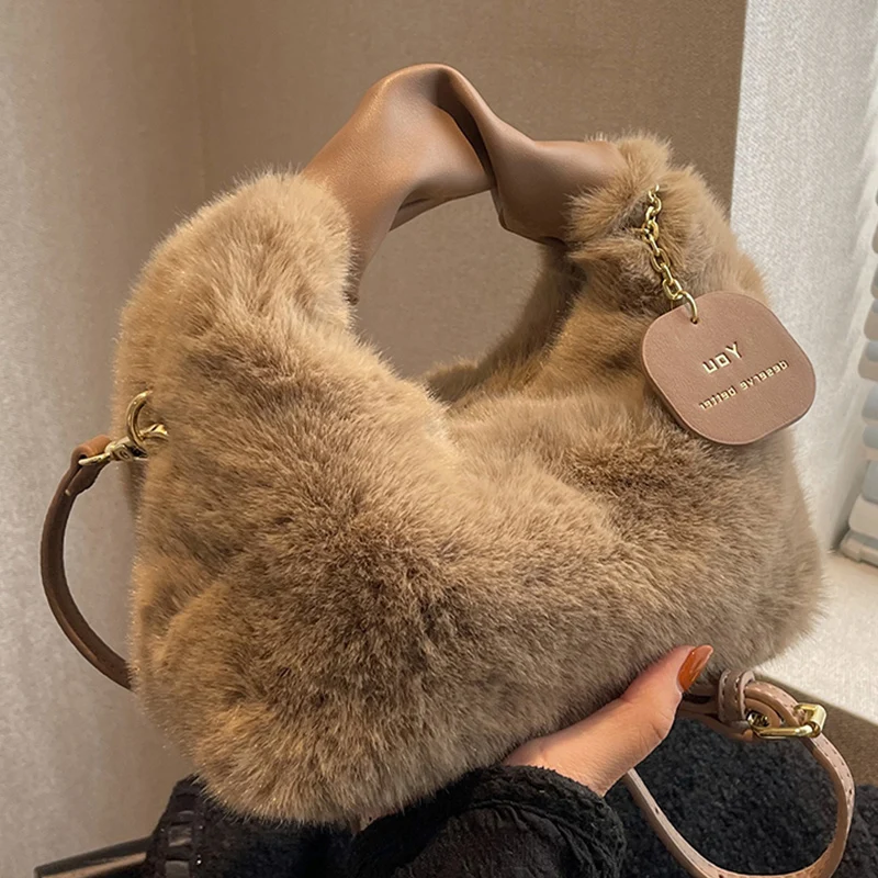 

Furry Cloud Bag Women's Crossbody oulder Bag 2023 New Sle Urban Simple Design Daily Match Furry Handbag for Autumn Winter