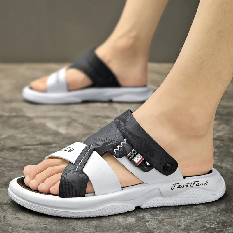 Chinelos planos macios respiráveis para homens, sapatos de casa interior, tênis esportivo casual, moda, verão