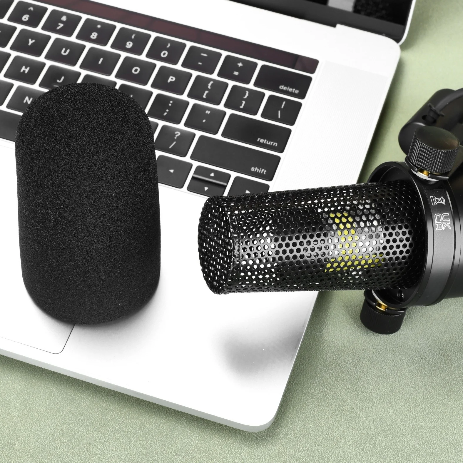 

For Shure SM7B / SM7dB Microphone Dust Cover Microphone Windscreen Foam Cover