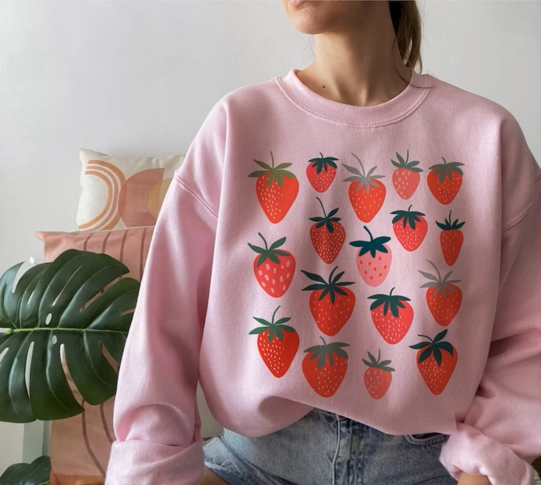 New Crewneck Kawaii Sweatshirt Aesthetic Cottage Core Clothes Botanical Cute Funny Trendy Pullover Shirt Women Strawberry Tops