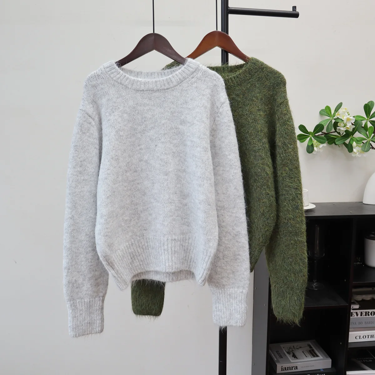

Knitted Pullovers Sweaters Women Solid Jumpers Long Sleeves Round Neck Thick Loose Fit Casual Office Lady 2025 Autumn Winter