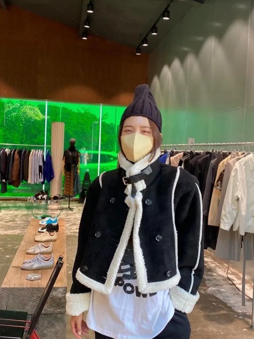 Winter Neue Hohe Kragen Gürtel Bule Zweireihige Taste ort Sle Leder Und Pelz Integrierte frauen Mantel Chic Hong Kong Sle...