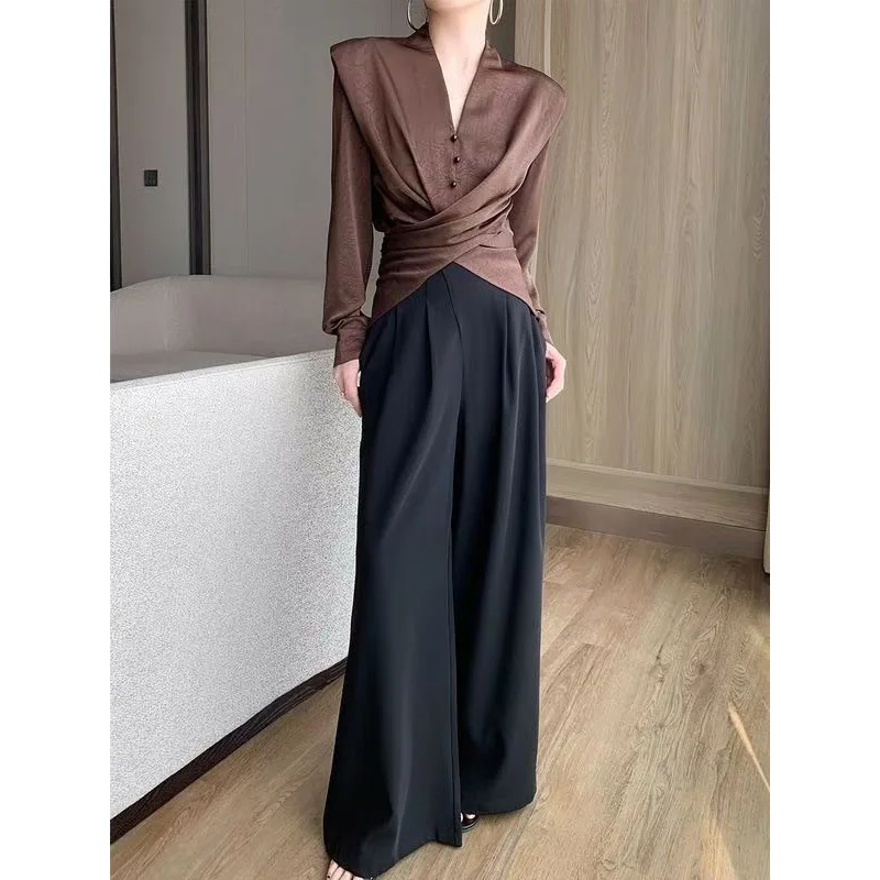 

Women Clothes Spring Autumn Fashion Casual Simplicity All-match Appear Thin Female Button Solid Color V-neck Long Sleeve Top Tee