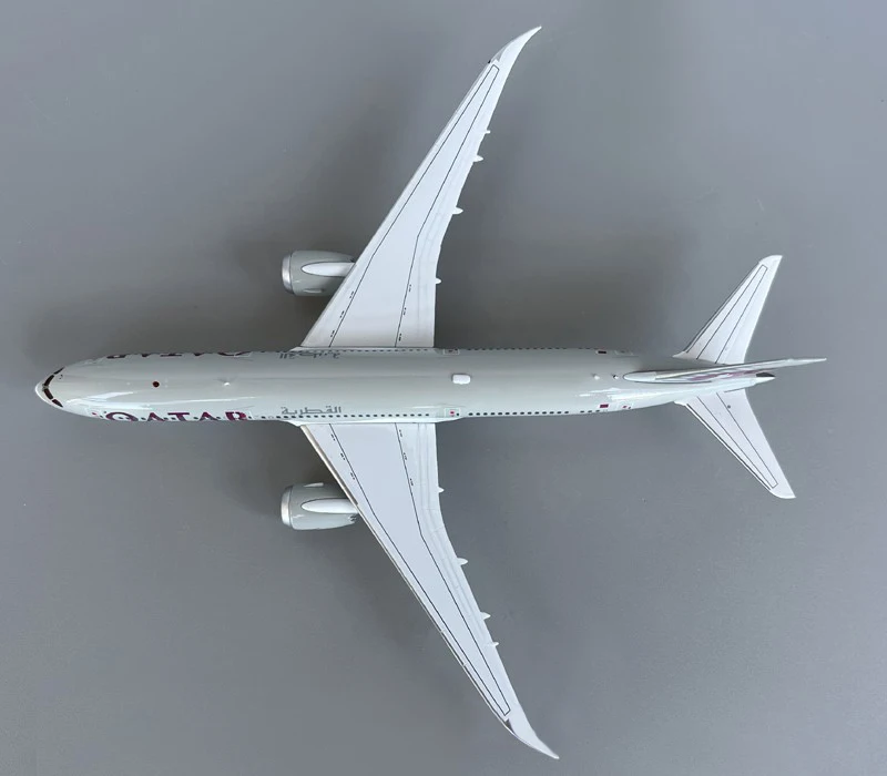 AV4124 1/400 Qatar B787-9 A7-BHF Model samolotu Model kolekcjonerski ze stopu gotowego produktu