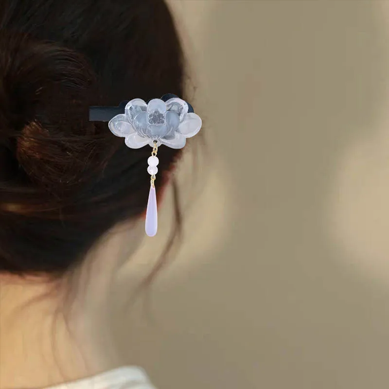 กิ๊บติดผมทรงโบราณแบบสองด้านประดับพู่ดอกบัวสำหรับผู้หญิง, กิ๊บติดผมไม้สไตล์จีนใหม่ระดับไฮเอนด์, กิ๊บติดผมแบบสั่น, กิ๊บติดผมคุณภาพสูง