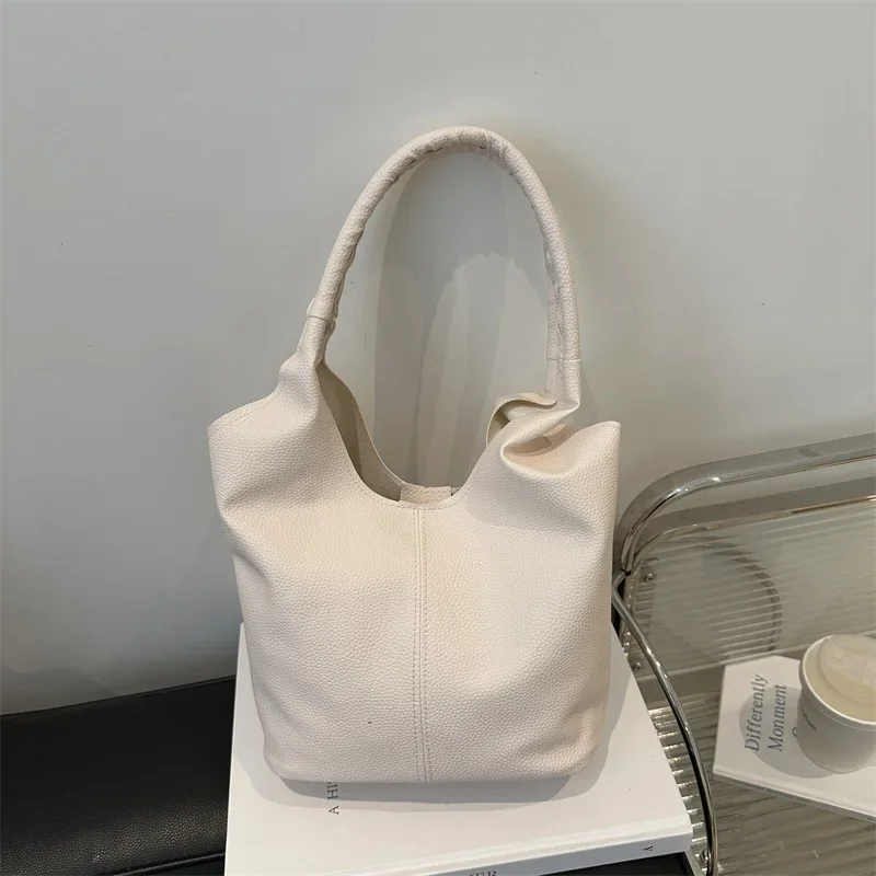 

Hand carry simple and versatile large-capacity tote bag fashionable commuter shoulder bag