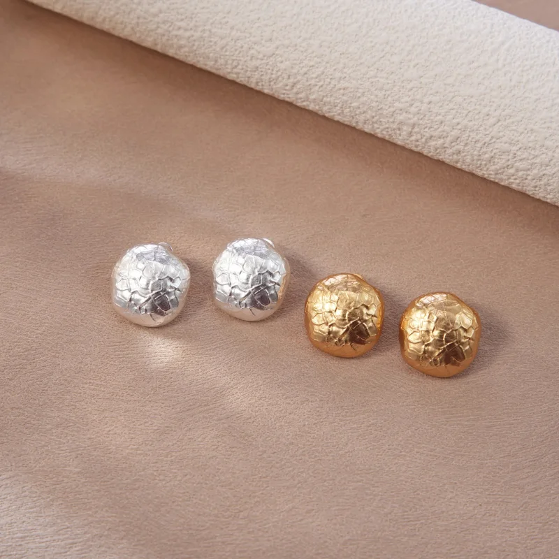 Litheline 24K gold Plated Brass Foil Cracked Disc Stud Earrings Hand-Forged Lead-Nickel-Minimalist Office Jewelry