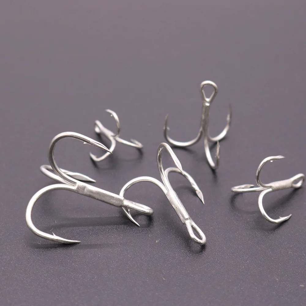 200Pcs High-carbon Steel Tinned Coating Three-anchor Treble Hook 2 # 4 # 6 # 8 # 10 # Sea Freshwater Lure Fishing Tackle Pesca