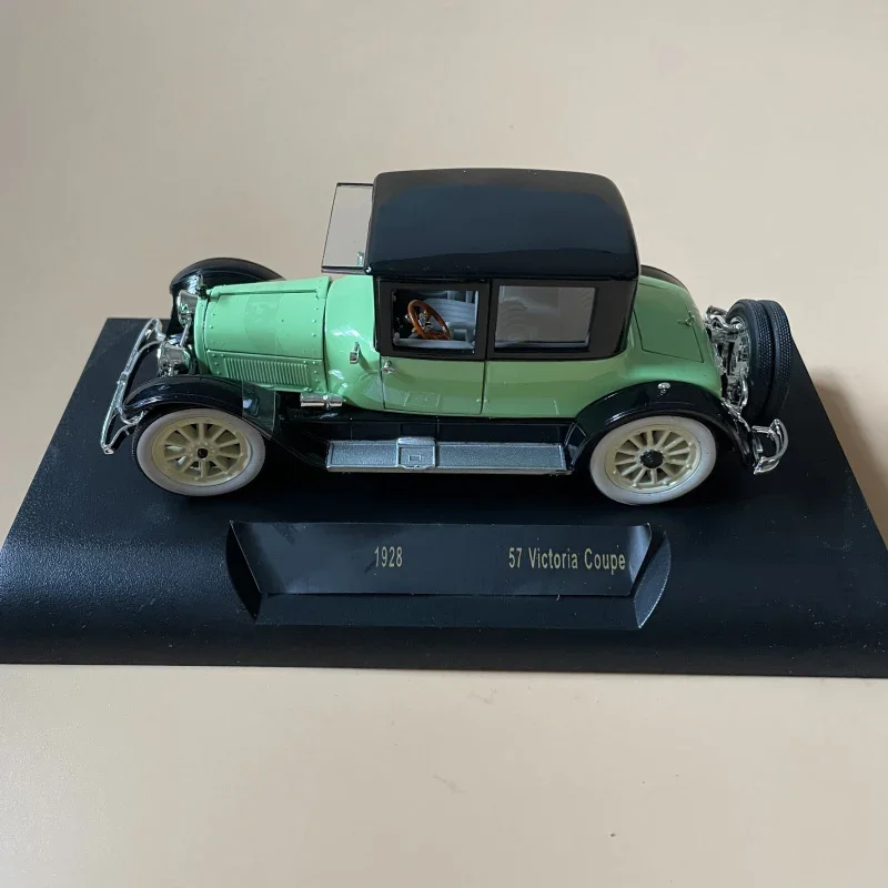 1:32 Scale Diecast Alloy Signature Green Toys Vintage Cars Model Classic Nostalgia Adult Collection Souvenir Gift Static Display