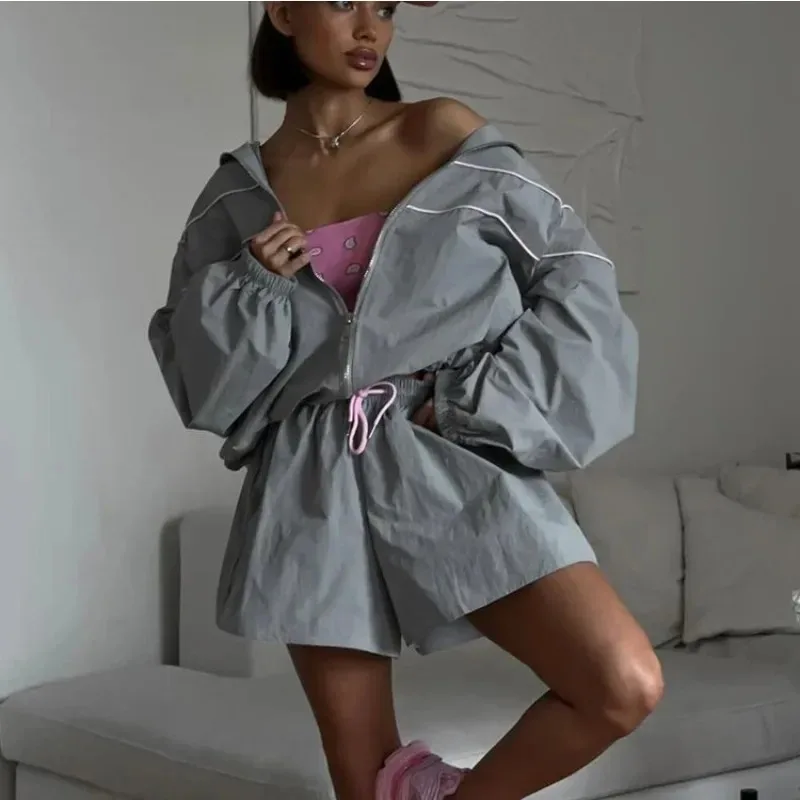 

Summer Women Two Piece Sport Shorts Set Loose Long Sleeve Zipper Hooded Jacket Coat Wide Leg Shorts Suit Outfits Tracksuit