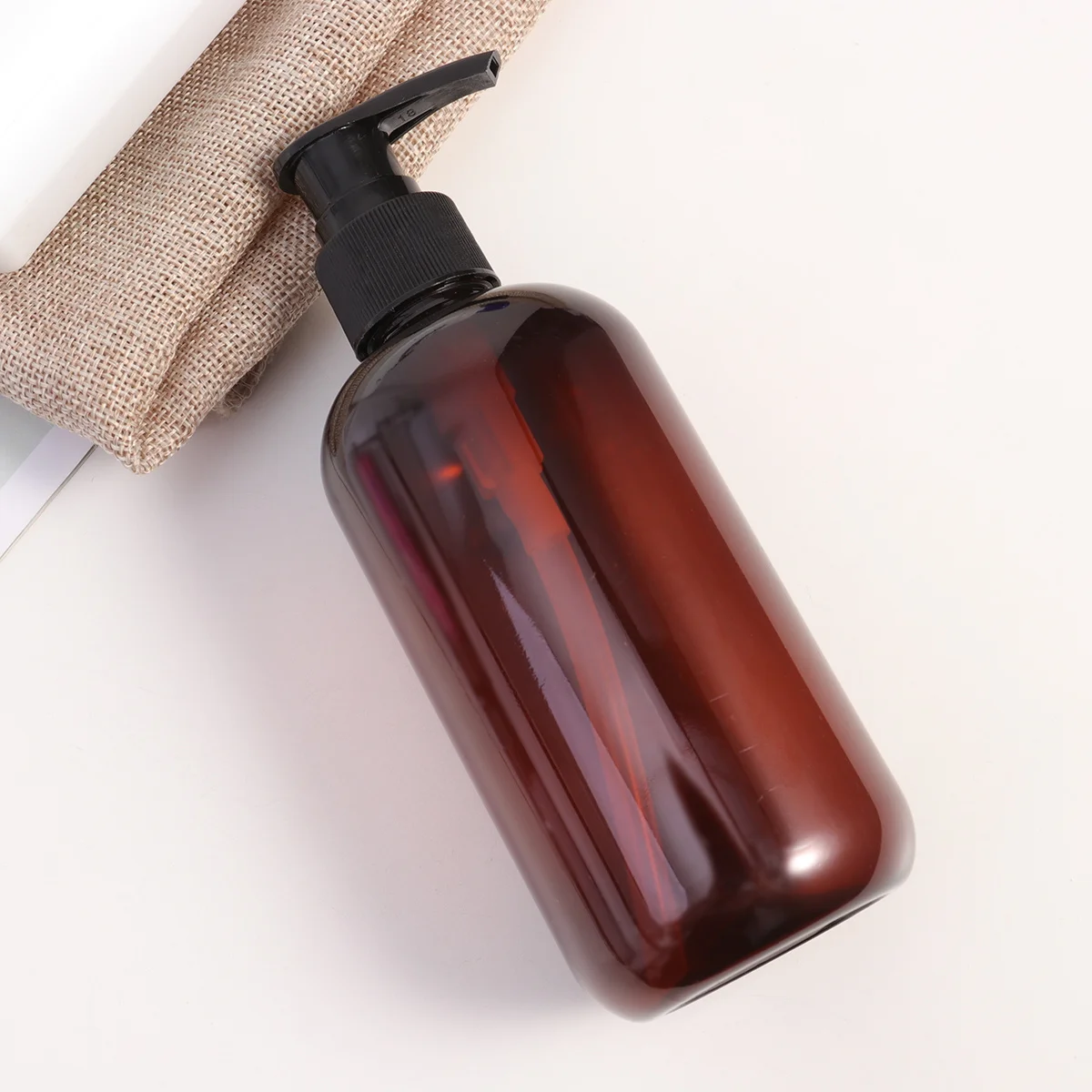 5 bottiglie con pompa da 250 ml per shampoo, lozione, sapone liquido, contenitori da viaggio riutilizzabili, sistema di erogazione a tenuta stagna