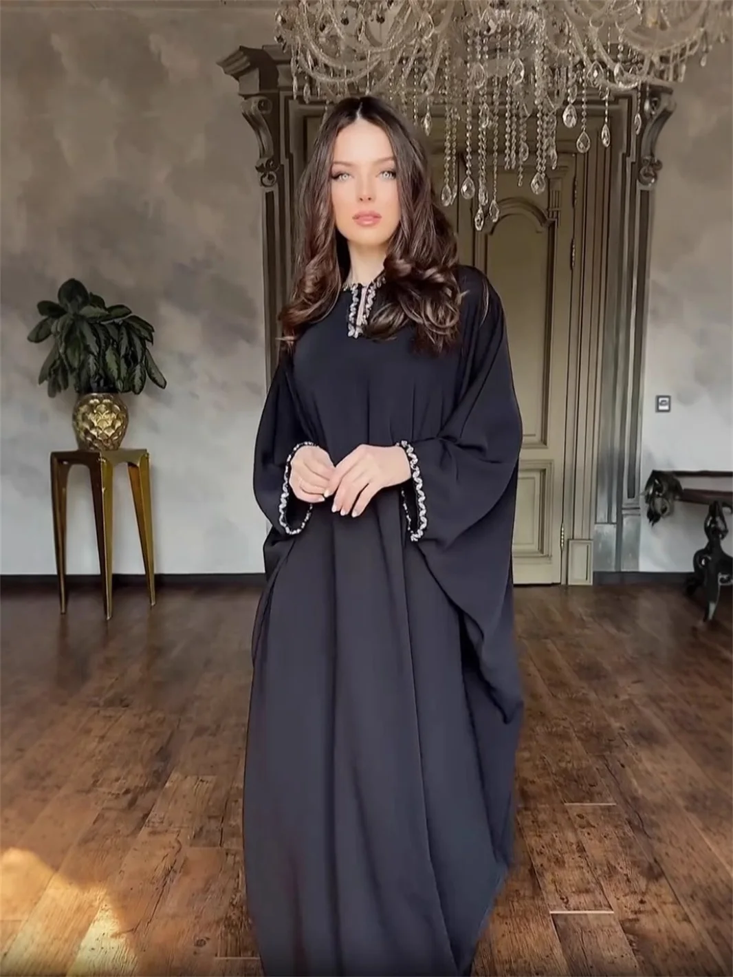 

Saudi Arabia Prom Dress Black Crystals Full Sleeves Long Party Gown Formal Guest Evening Birthday Robe