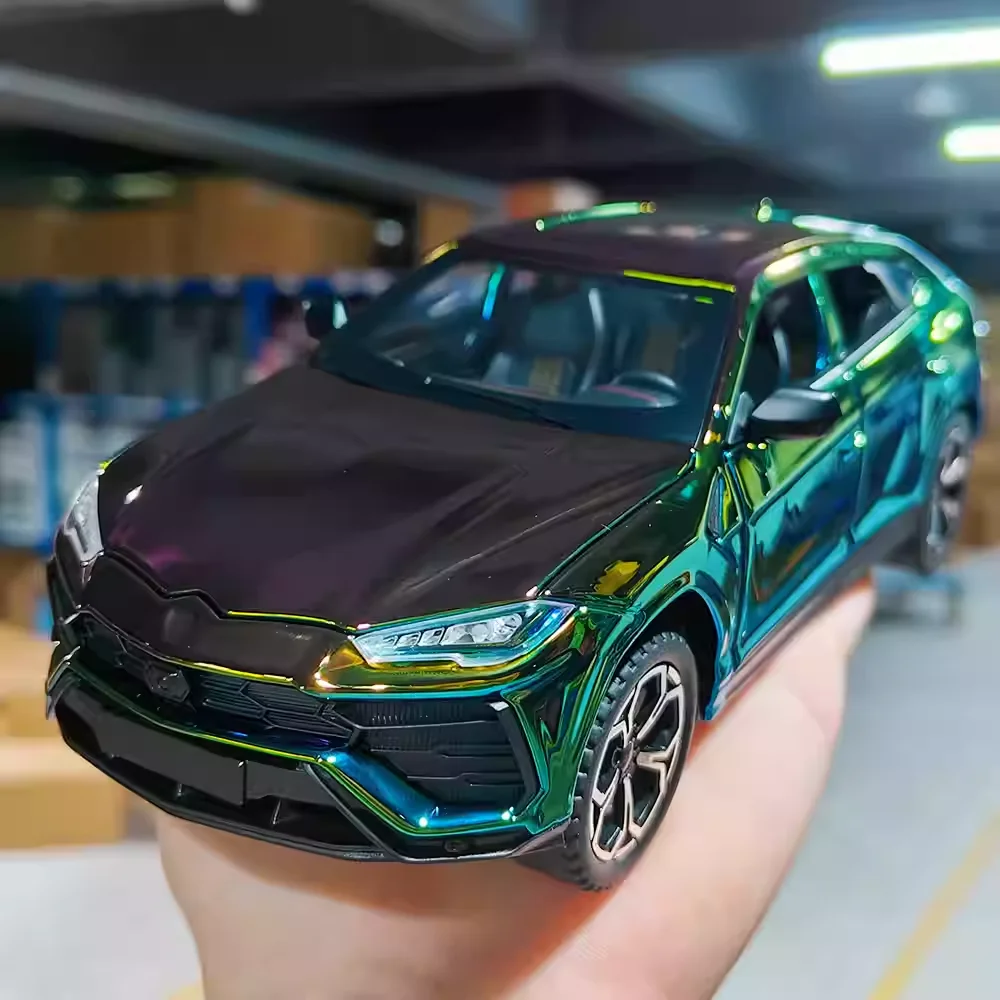 

1:24 Бизон, гальваническое покрытие, имитация сплава, звук и свет, модель спортивного автомобиля, игрушка-головоломка, коллекция с высокими деталями, подарок