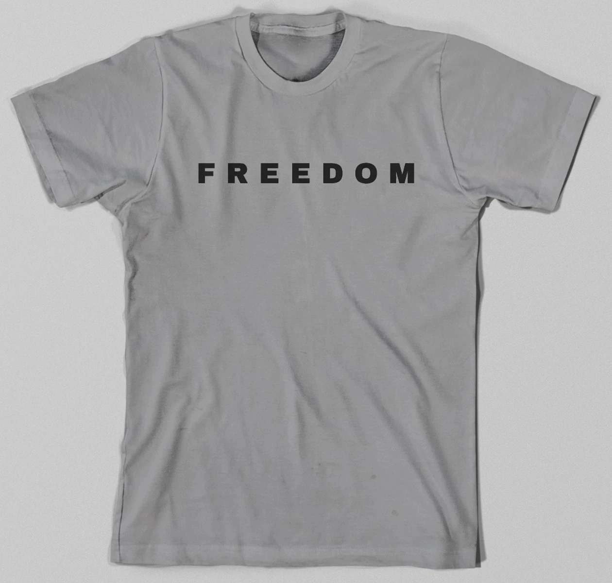 Футболки FREEDOM Charlie Kirk Tribute Christian America Иисус Бог Бесплатная речь НОВИНКА Высококачественная роскошь для мужчин и женщин Топ