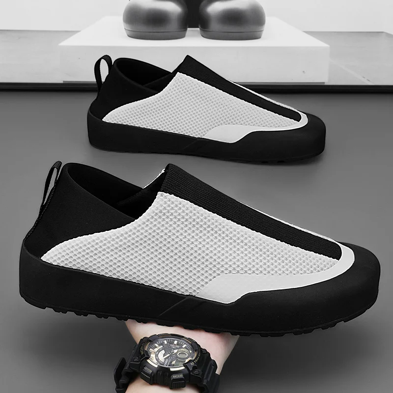 Nuova Sneaker Casual autunnale da uomo traspirante Slip on scarpe Mesh Outdoor Jogging scarpe da ginnastica per uomo scarpe sportive estive lavorate