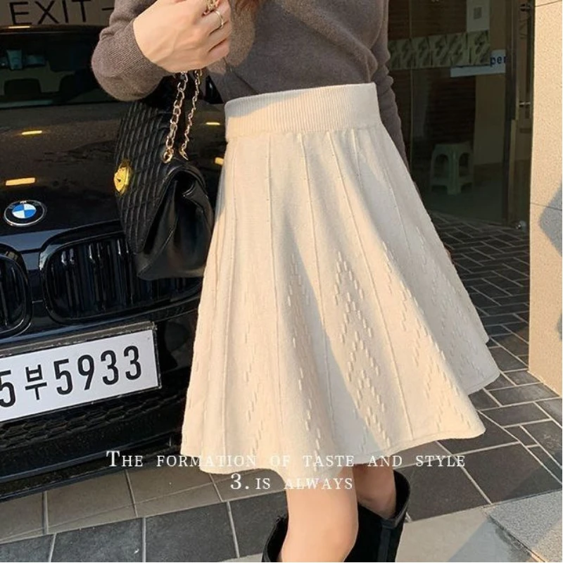 French Style Sweet Autumn Women\'s Solid Shirring Elastic High Waist Korean Fashion Office Lady Slim Knittd A-line Pleated Skirt