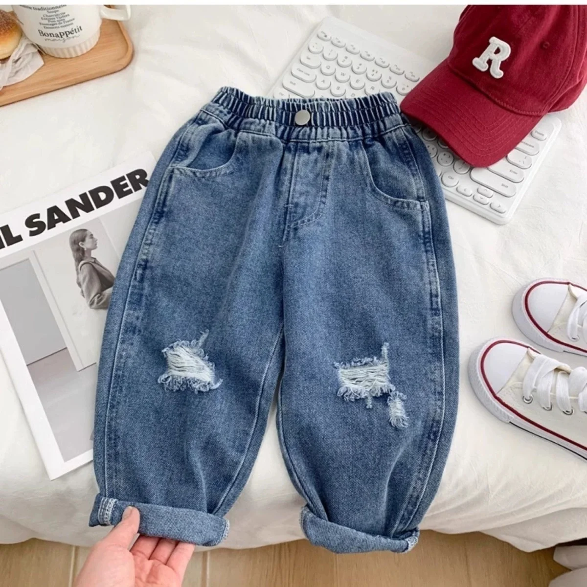 

Spring Autumn Boys Jeans Simple Loose Casual Cartoon Pocket Toddler Boys Straight Pants Stretch Ripped Kids Baby Boys Pants