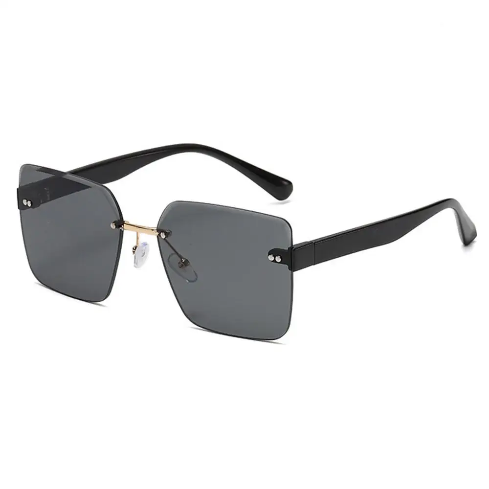 نظارات شمسية عصرية بإطار مربع كبير الحجم بإطار كبير، ظلال متدرجة للحماية من الأشعة فوق البنفسجية للنساء والرجال