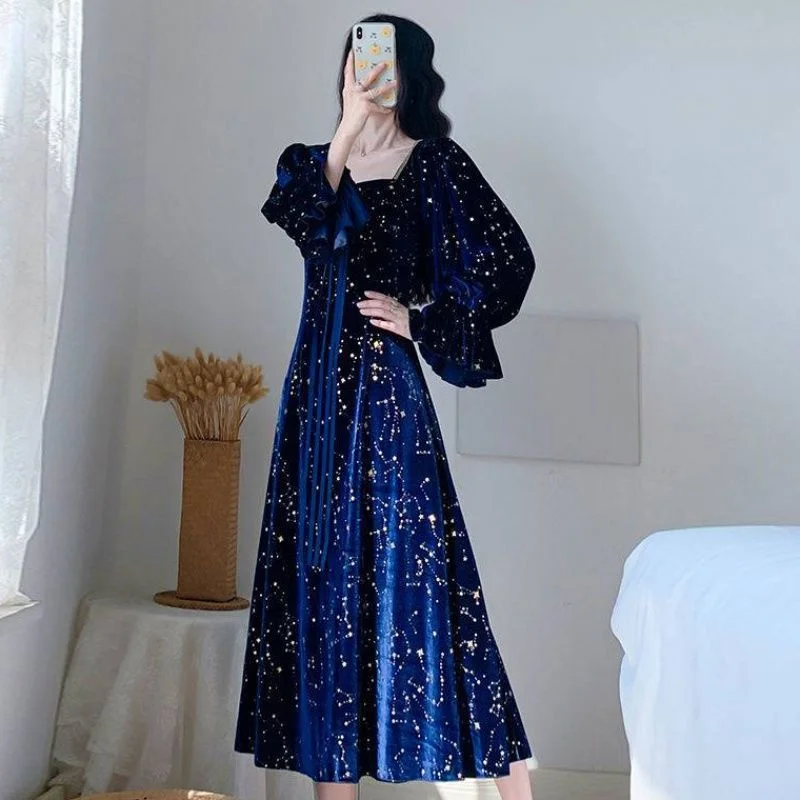 2023 Autumn Winter Women\'s New French Square Neck Gold Velvet Blue Dress Female Mid length Palace Style Temperament Small Dress