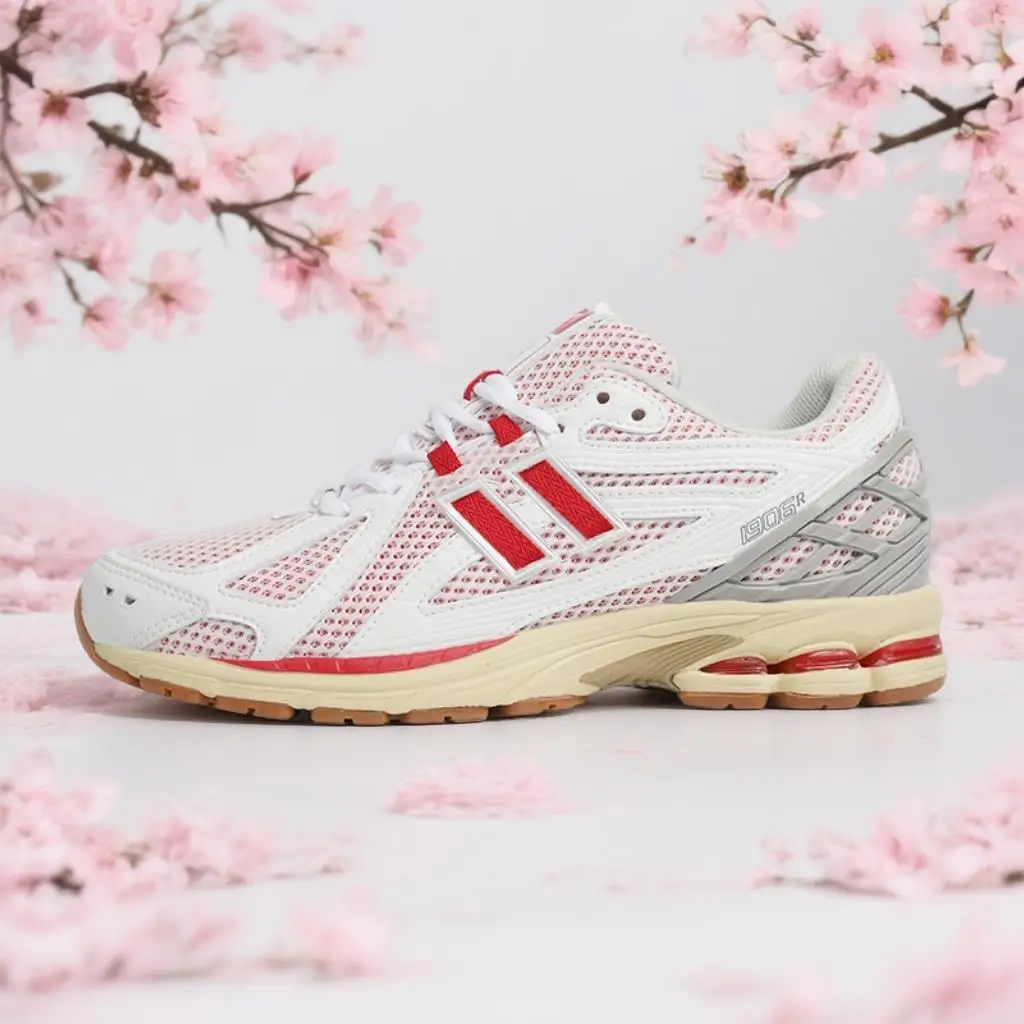 

Lined WarmTrendy retro sports shoes, classic silhouette, trend comeback