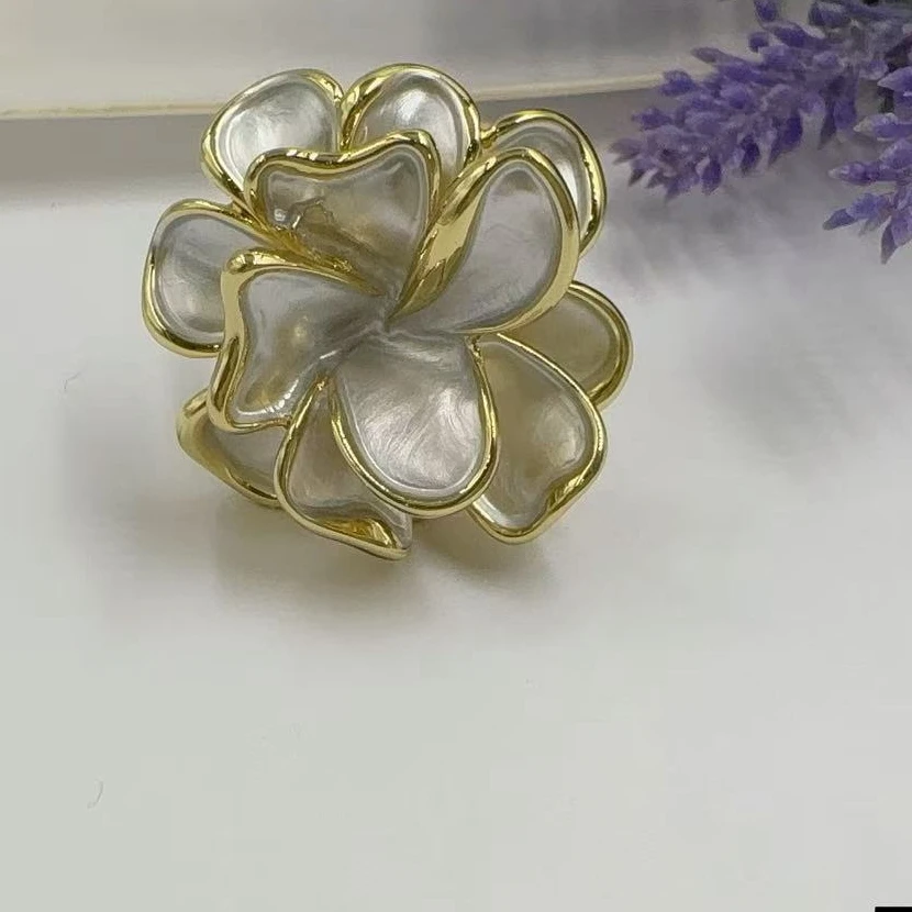 Assorted Chunky Statement Rings Oversized Stackable Gold Plated Silver-Tone Resin Pearl Teardrop Flower Trendy Jewelry For Women view 5