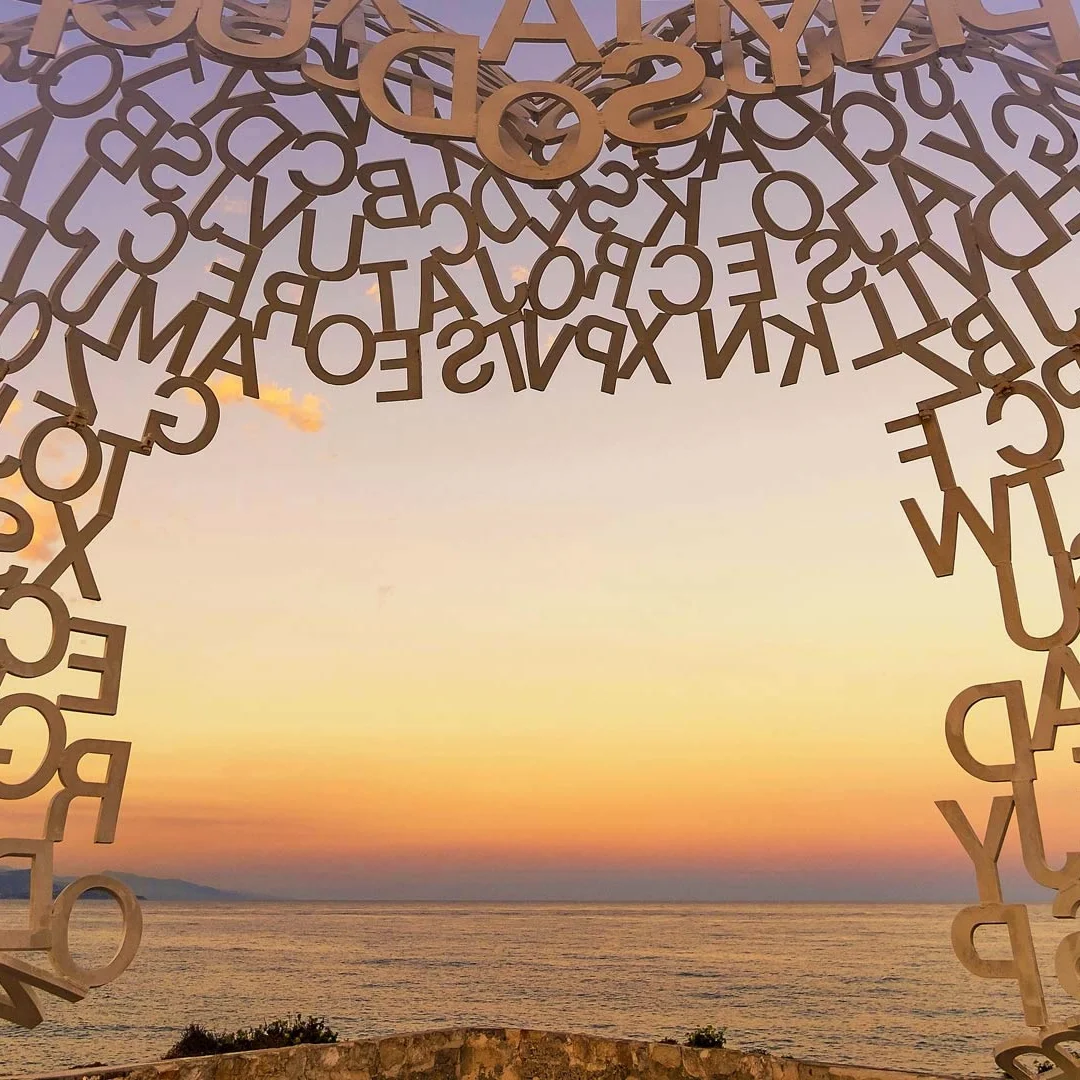 

13.6 inch Touch Screen Car Radio Navi For Chevrolet Captiva 2008 - 2012 GPS Wireless Carplay Android Car Multimedia Video Player