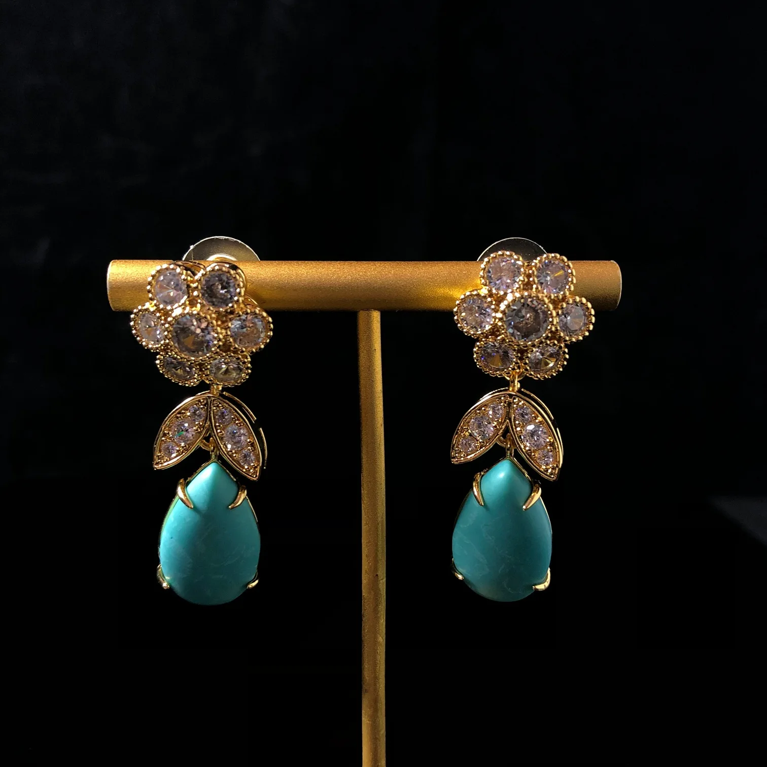 серьги женские Earrings for women 925 silver needle daily commuting cool style zircon earrings camellia earrings