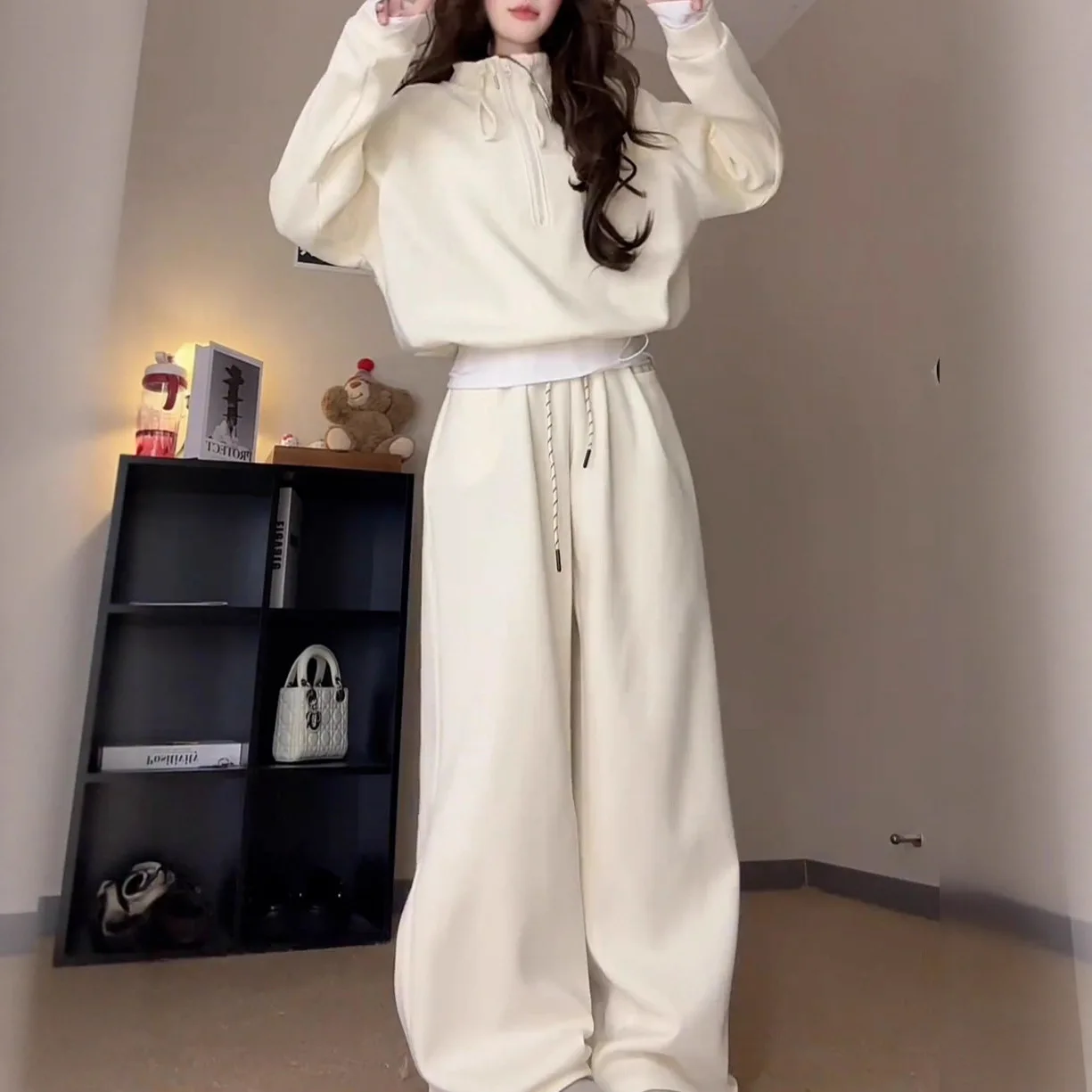 Sports and Leisure Set Spring and Autumn Korean Version Fashion Age Reduction Two-piece Set