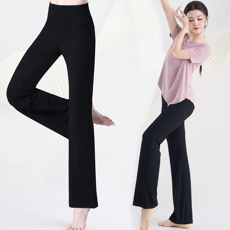 Skinny und micro-gerade Tanzhosen-Übungskleidungsset. Klassische Body-Trainingskleidung aus Modal für Damen