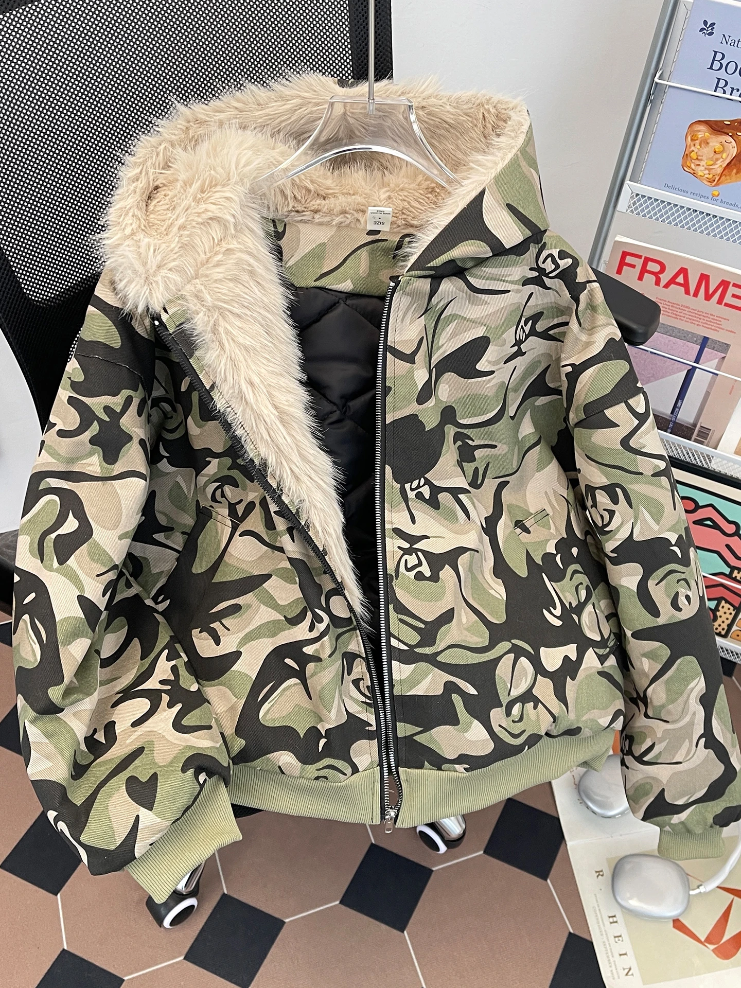 

Men's Camouflage Cotton Jacket Winter New Style Thickened Faux Fur Collar Hooded Retro American Style Youth Warm Long Sleeve