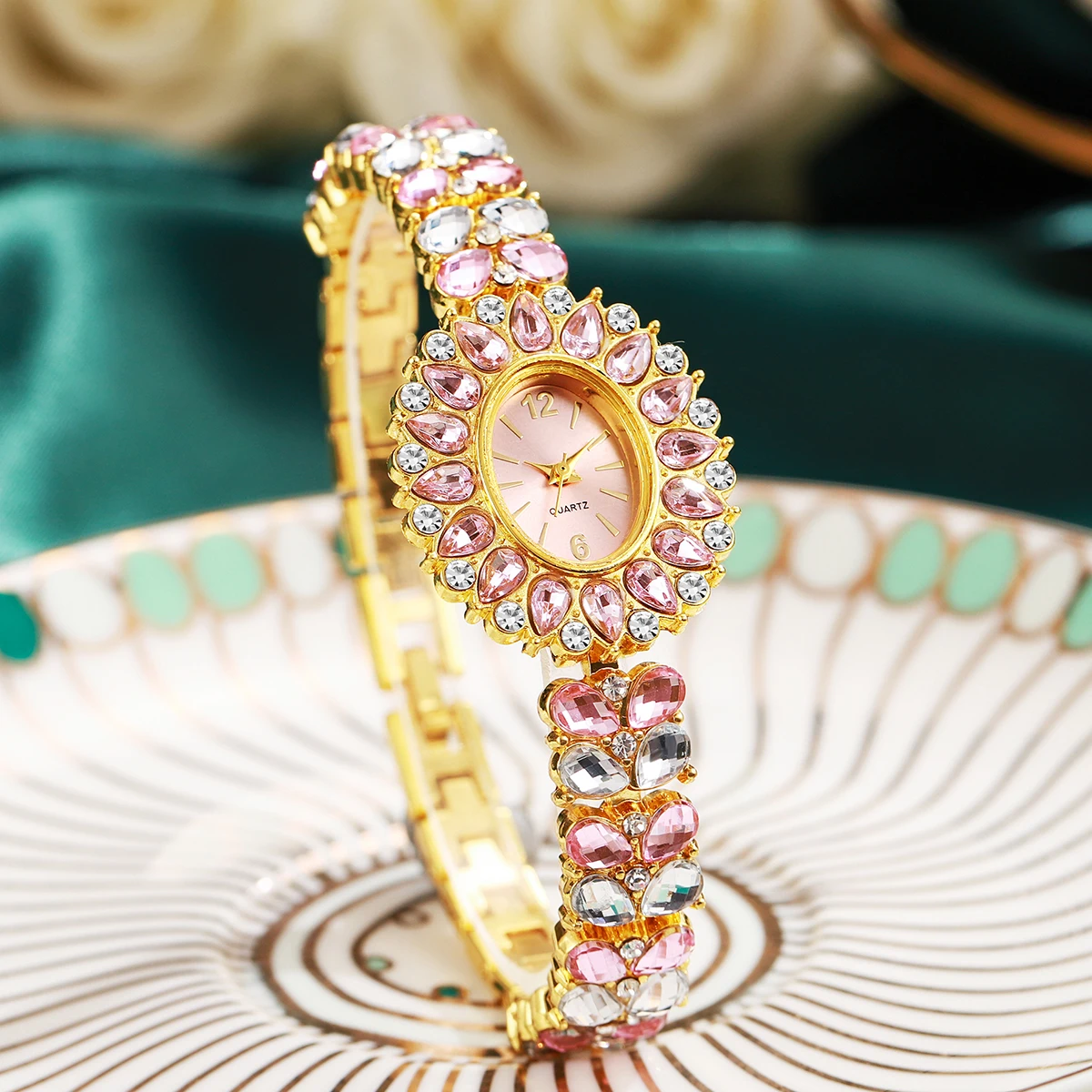 

Luxury Rhinestone Women Watches Fashion Bracelet Strap Ladies Quartz Wristwatch Girls Clock Reloj Mujer