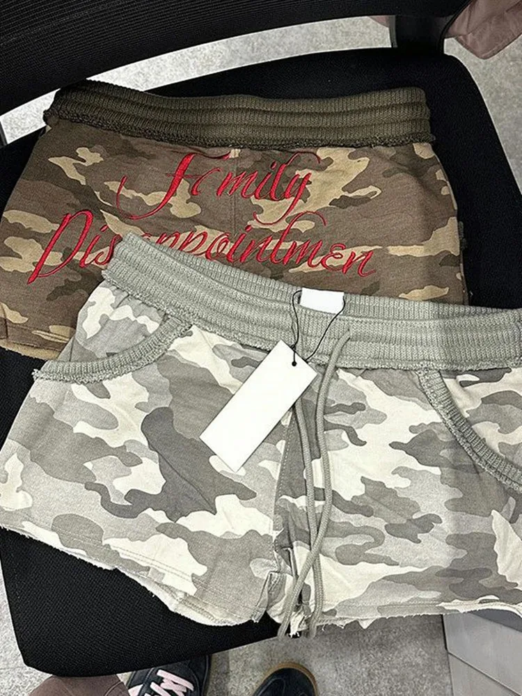 Amerykańskie spodnie robocze w stylu retro z kamuflażem, damskie letnie szorty, wyszczuplające spodnie cargo z wysokim stanem, styl uliczny.