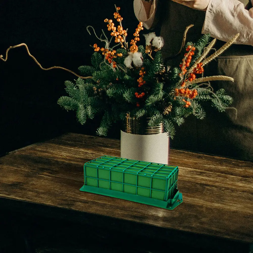 

4Pcs Flower DIY Mud Reusable Strong Hold Artistic Floral Blocks for Wedding Florist Use Floral Foams Cage Flower Foams Cage