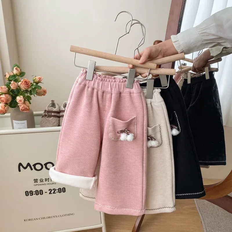 Girls Pile Pants Autumn and Winter Wear One-piece Velvet Casual Pants for Baby Girls with Thick and Warm Wide-leg Pants