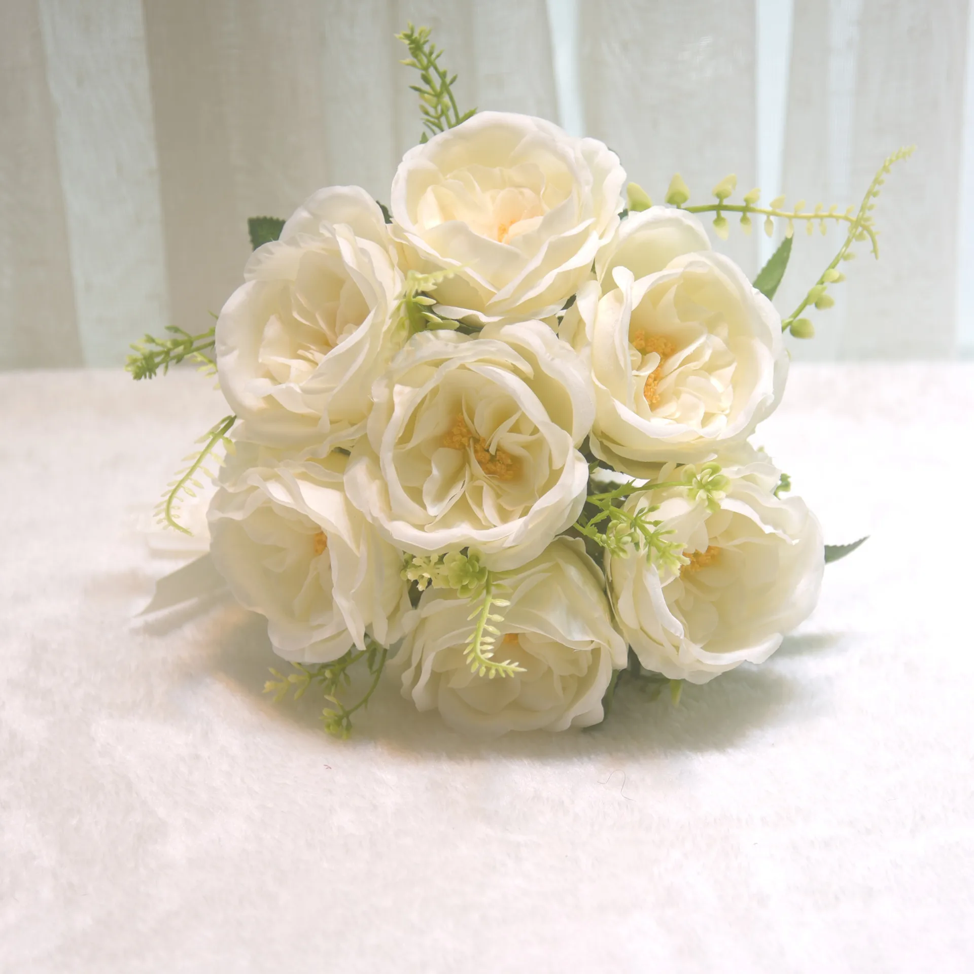 

Forest-Style Bridal Bouquet Realistic Rose Bow And Tassel Bouquet Wedding Prop