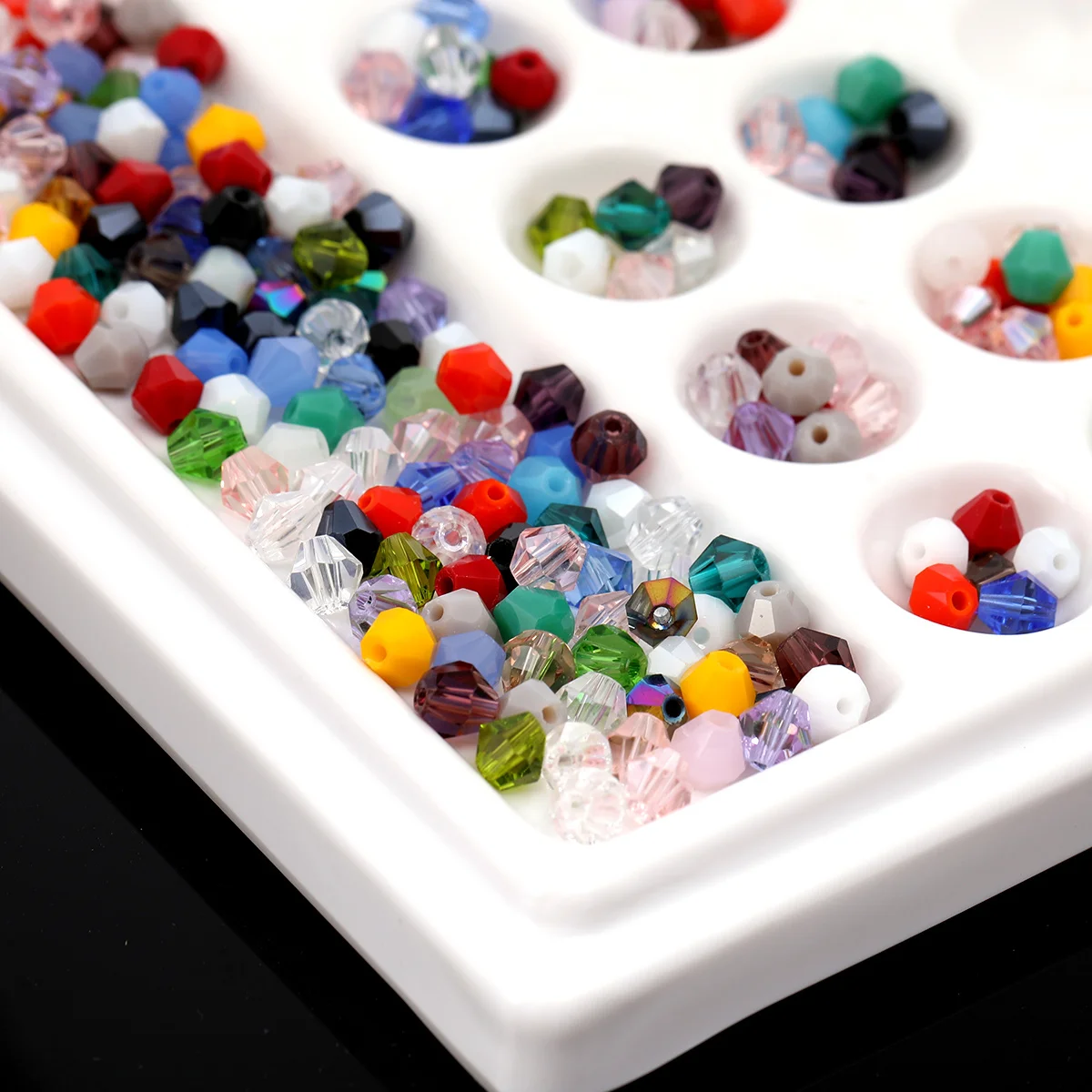 About 1720/570/210pcs Random Color 0.2/0.4/0.6cm Faceted Bicone Glass Beads for Bracelet Jewelry Decoration Craft Supplies