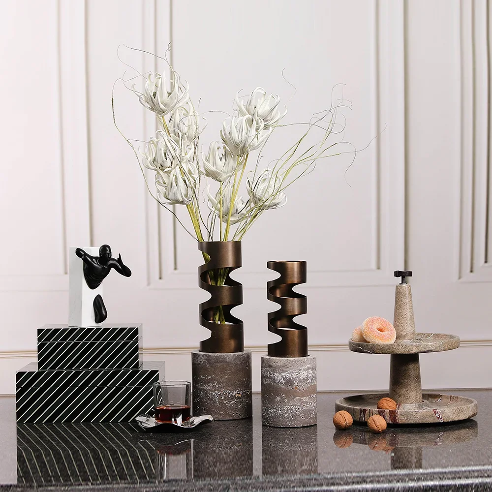 'for Table Decoration Maison Resin Running Man Plastic Figurines Custom Decorations For Home Interior Decoration For Tables