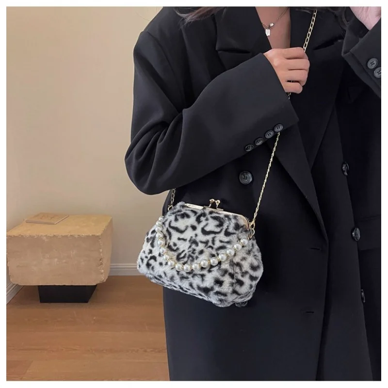 

High-Quality Ladies Tote Bag Crafted From Faux Leather Featuring High-End Paris Neat Lightweight Soft Vintage Daily Look​