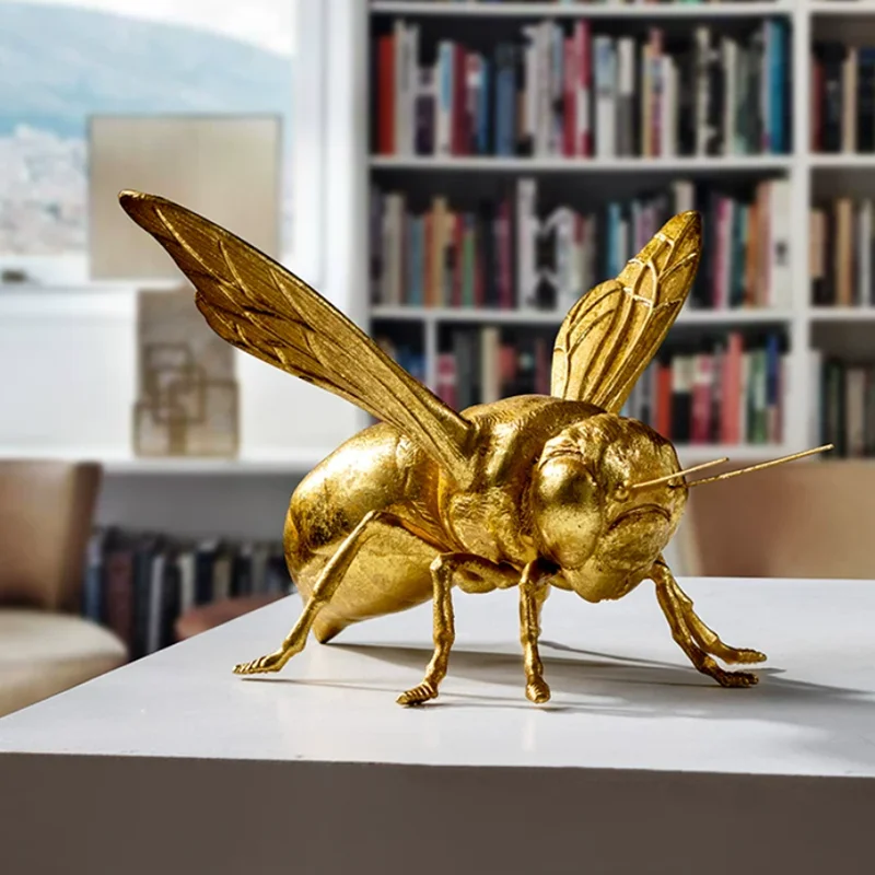Golden Insect Ornaments, Bees, Crickets, Mantis Simulation Small Animal Sculptures, Resin Crafts, Living Room Decorations