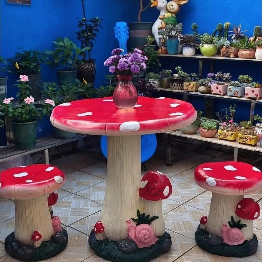 

Cartoon mushroom table and chair set - casual and minimalist 3-piece outdoor furniture for balconies, gardens, and patios