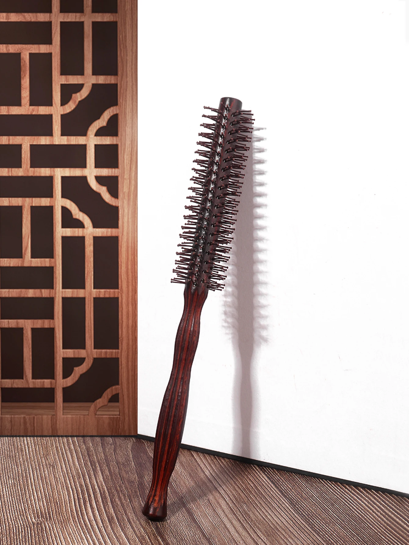 1 Piece of Wooden Circular Brush Hair Massage Comfortable Professional Styling Tool Curly Hair Brush Special for Real Hair Wigs