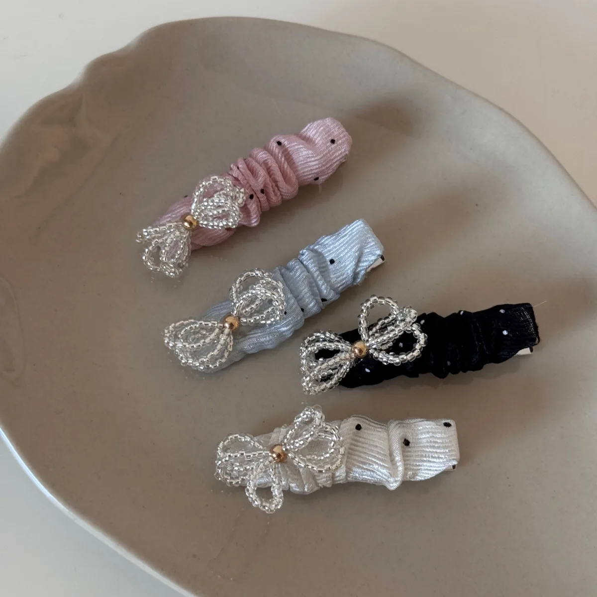 

Корейские заколки для волос с бусинами и бантом, в горошек, в форме утиного клюва, для челки, детские заколки для волос, плоские заколки для женщин