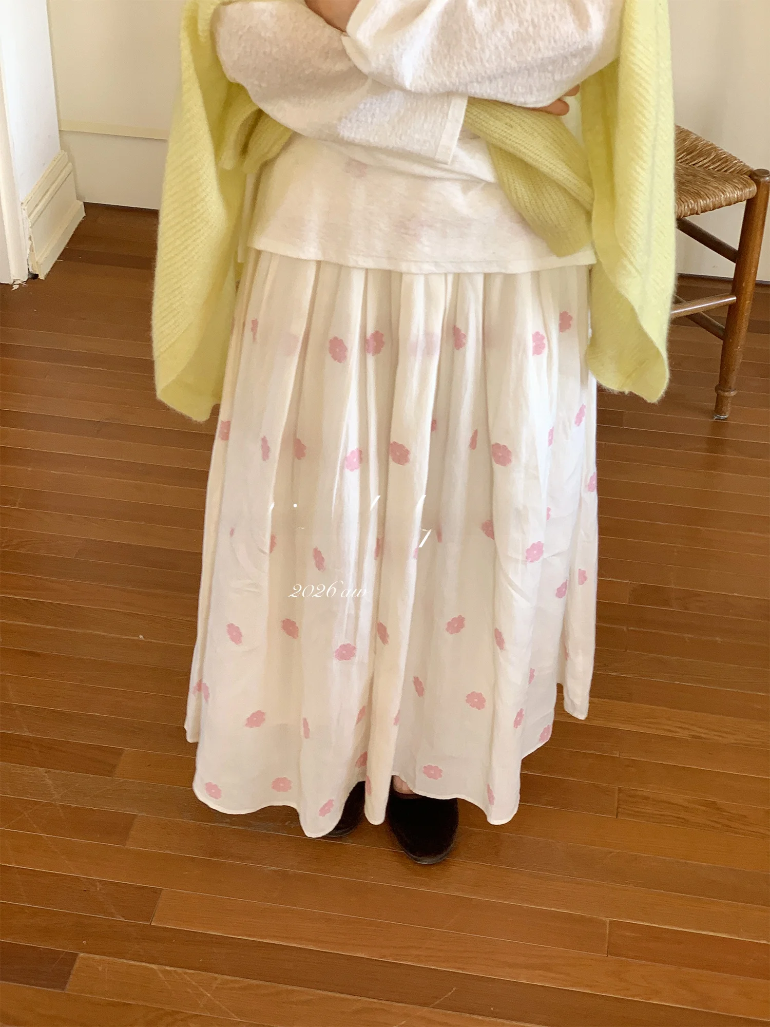 

Розовая юбка-миди А-силуэта с цветочным принтом White Whale Park 20256: Новинка, сенсация дизайна. Юбки средней длины для женщин, девочек-подростков и студенток.