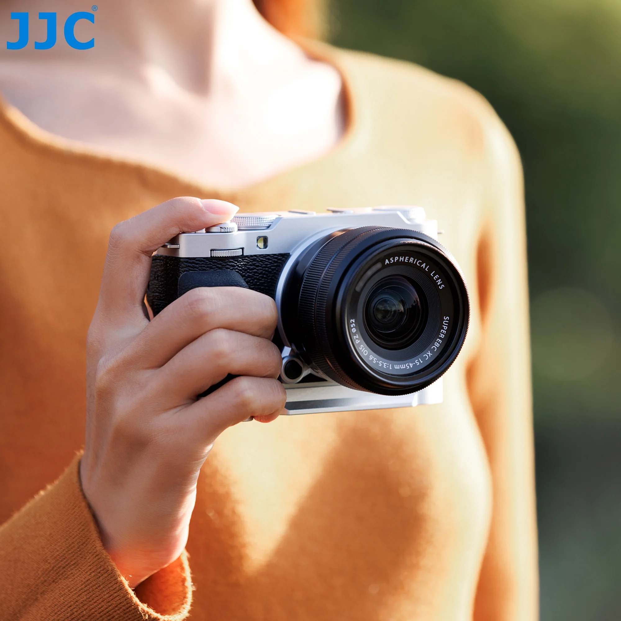 JJC X-M5 L-Shape Metal Hand Grip Handgrip for Fufilm Film X-M5 XM5