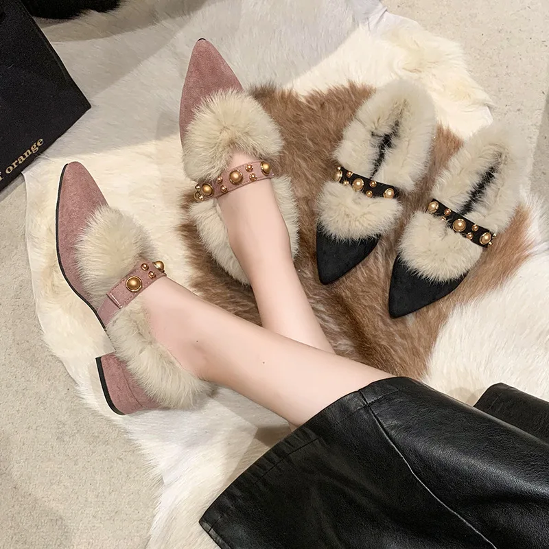 

2025 New Autumn Winter Furry Heels for Women Korean Style Pointed Toe Slip On Chunky Mid Heel Fleece Lined Warm Shoes